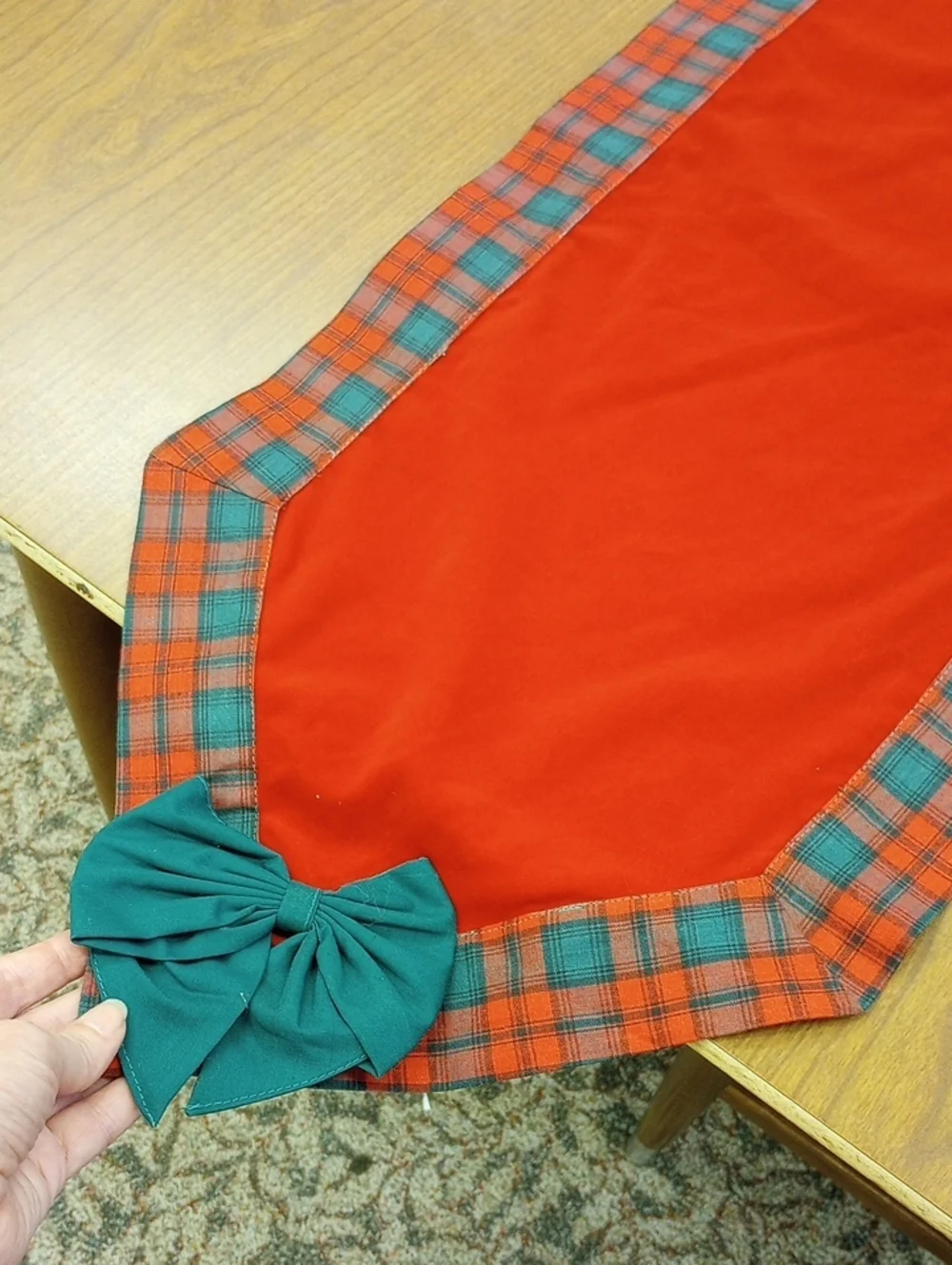 Red Velvet Christmas Holiday Plaid 70 x 13.5 In Vtg Table Runner w/ Green Bows